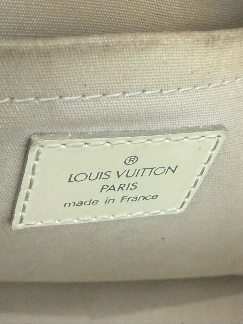 Louis Vuitton Ivoire GM Montaigne Epi Leather Handbag - Picture 9 of 9